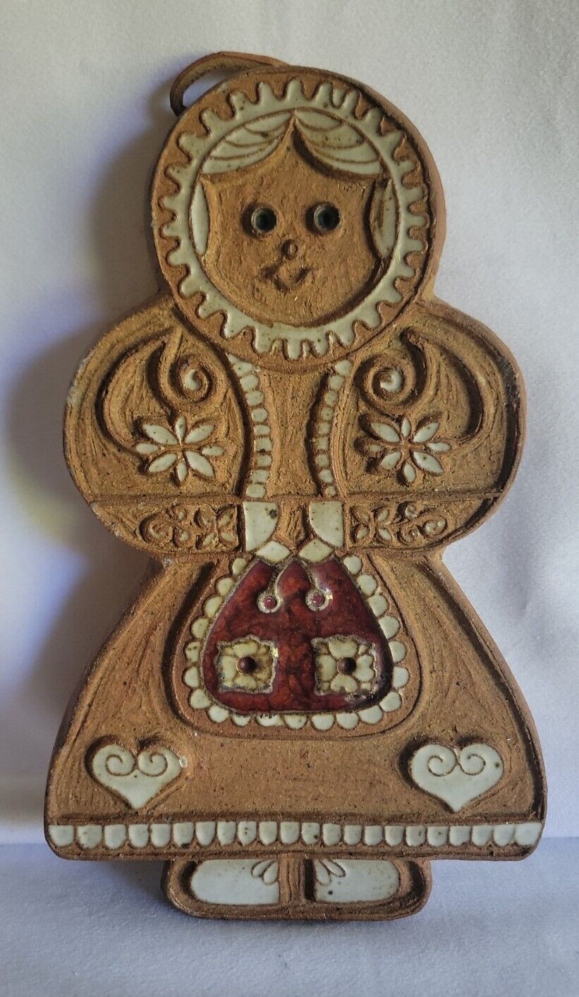 Victoria Littlejohn Ceramic Stoneware Gingerbread Trivet Wall Art Dutch Maiden