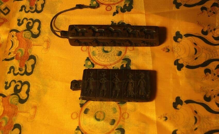 Mystery Tibet Two 1700s Old Antique Buddhist Carved Wooden Zanpar Temple-board
