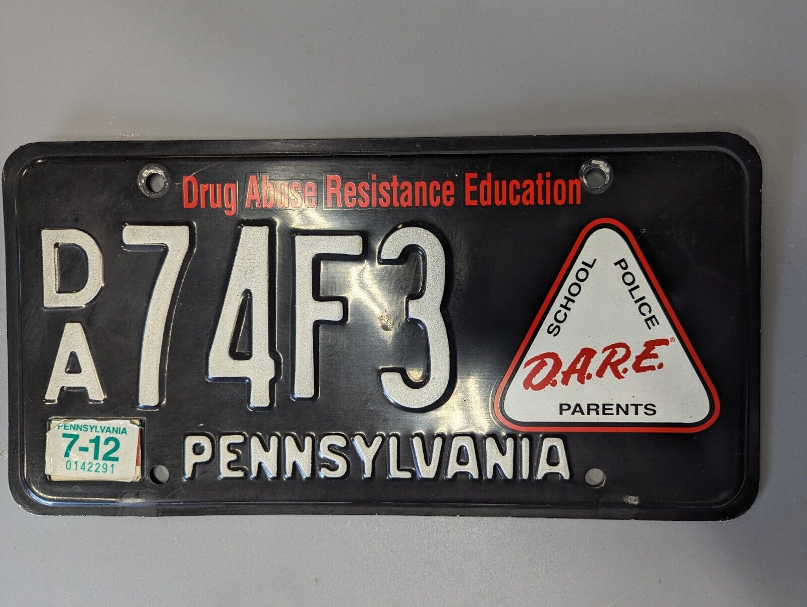 Pennsylvania Dare license plate. Great Condition. 