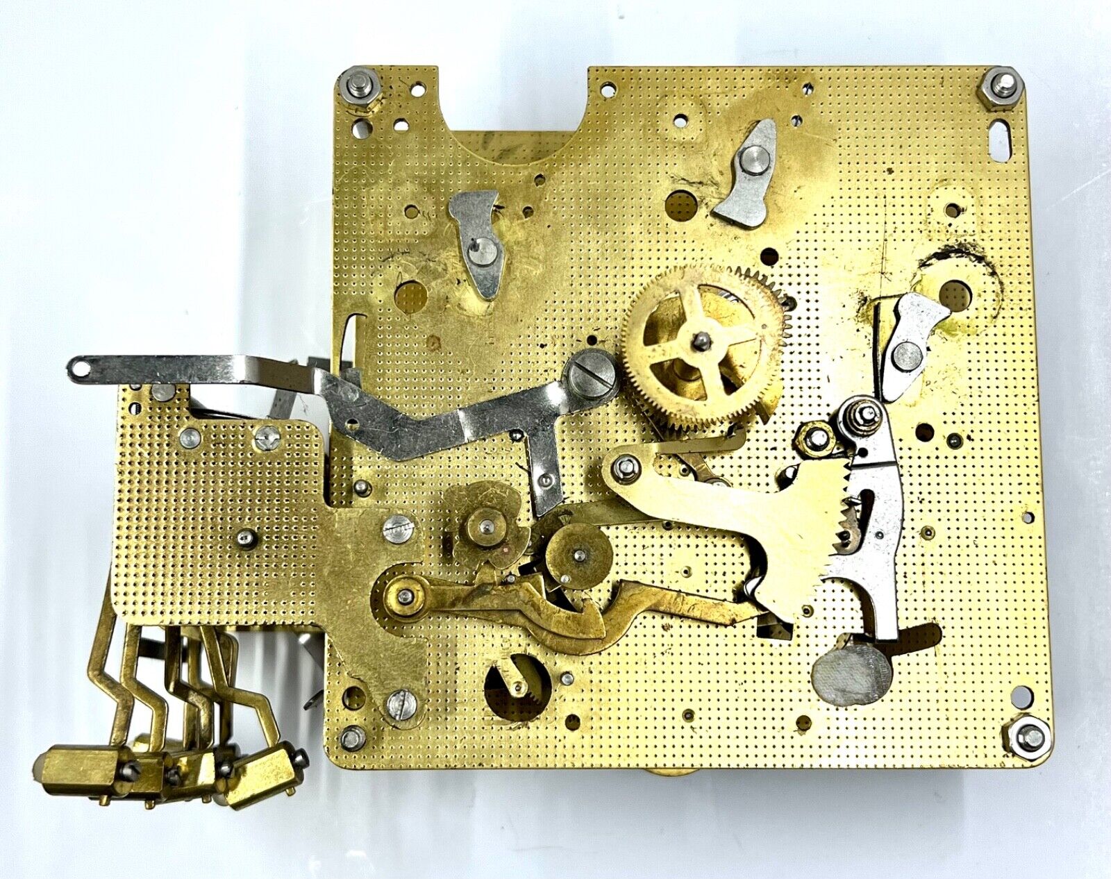 Vtg Howard Miller 1051-030 Unadjusted Clock Movement for parts or repair 38 cm