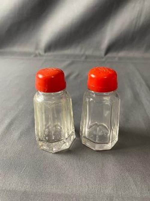 Vintage Glass Salt and Pepper Shakers with Red Plastic Top 2 3/4\