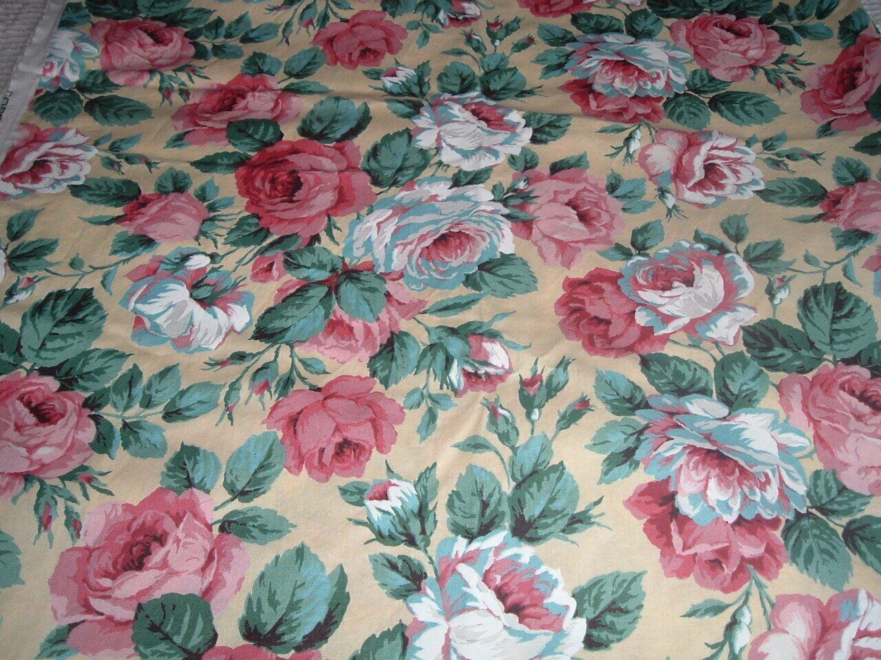 Vtg Victorian Roses Pinks Teal Chintz Pale Yellow Upholstery Fabric 57x42 #551