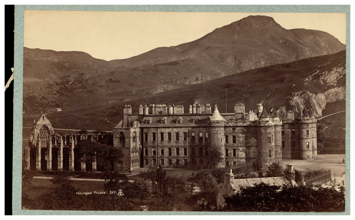 Scotland, Edinburgh, The Palace of Holyroodhouse Vintage Print, Albumi Print