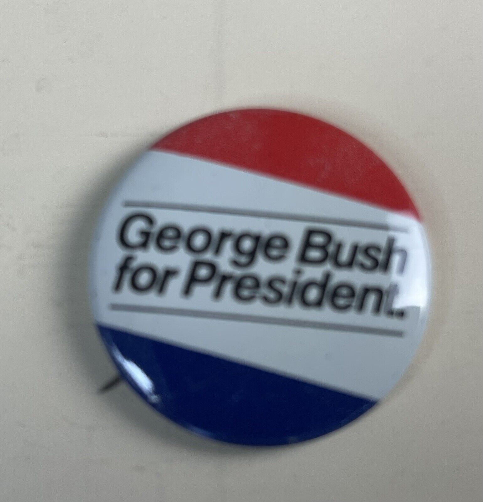 Vintage 1980\'s George BUSH for President Campaign Republican Button Pin