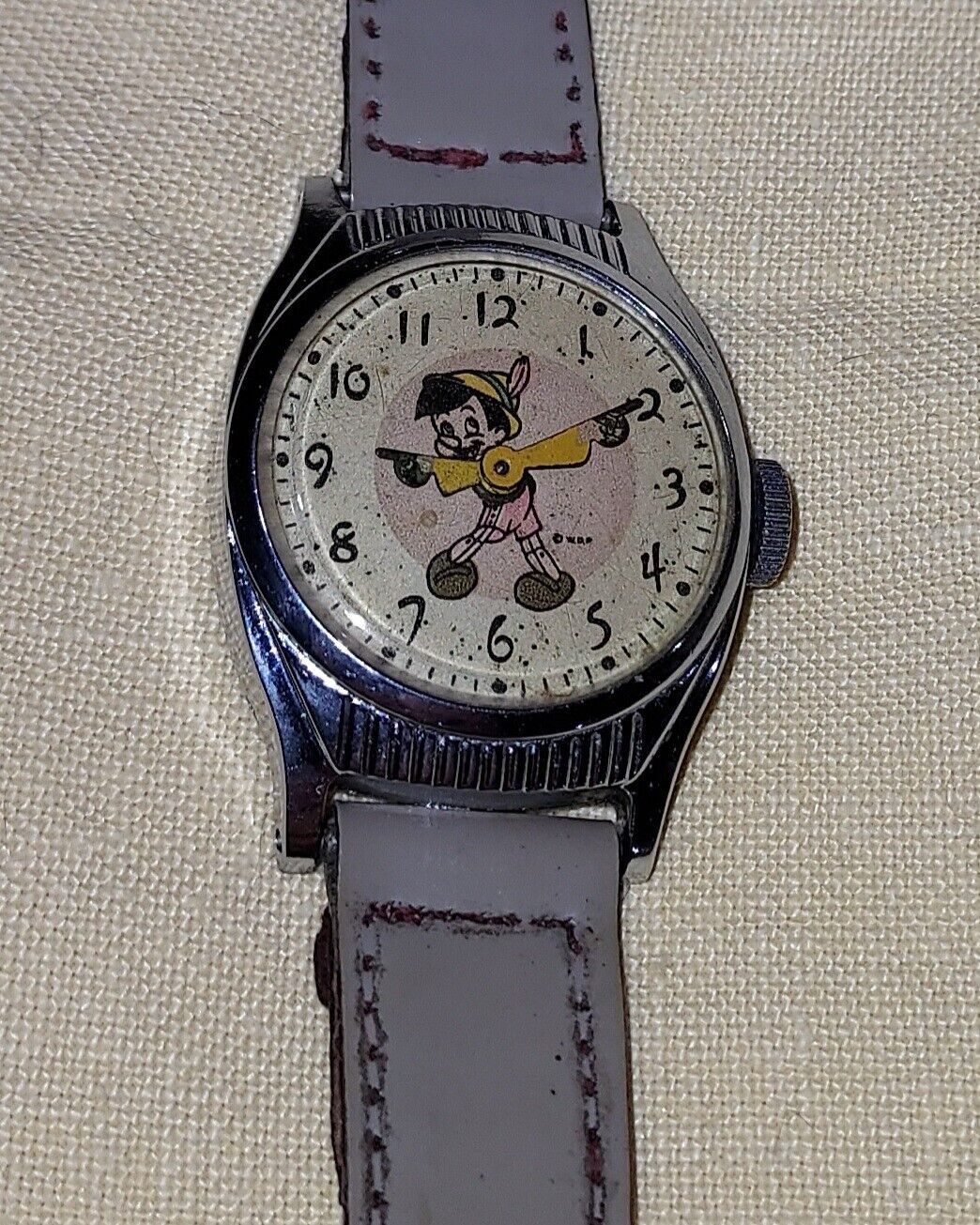  Vtg 1948 Walt Disney Pinocchio Watch Birthday Series US Time Runs Accurate Time