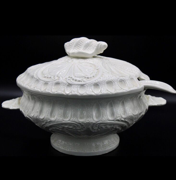 1940 Italian Lidded Soup Tureen Conch Shell Handle And Ladle Large Ceramic White