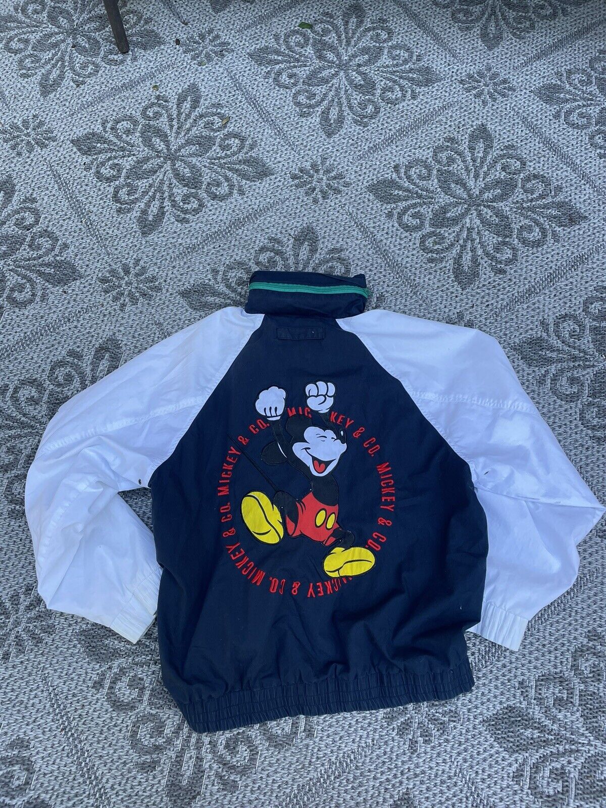 VINTAGE 80s MICKEY MOUSE JACKET