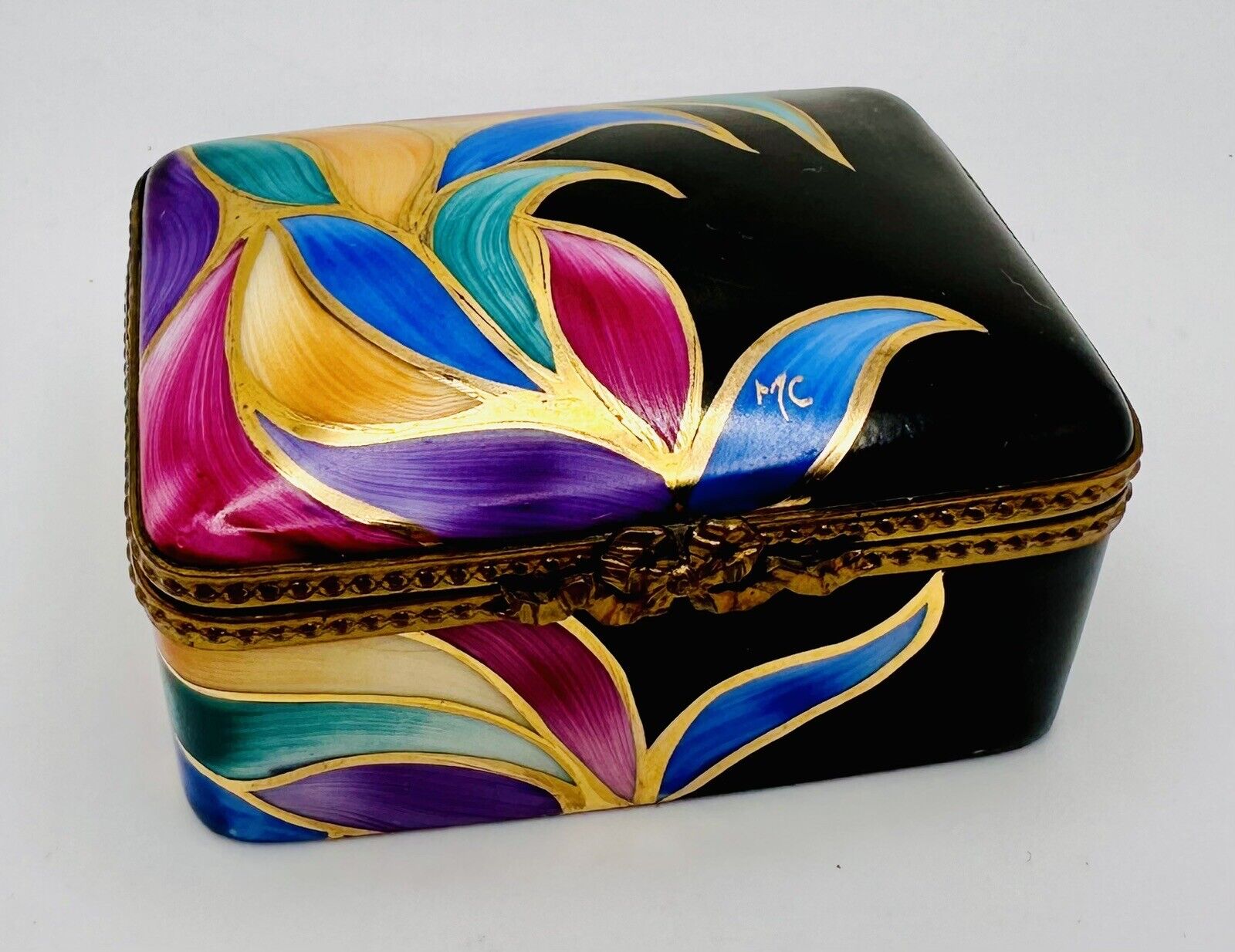Vintage Rochard Limoges France Peint Main Black Gold Swirls Bow Trinket Box
