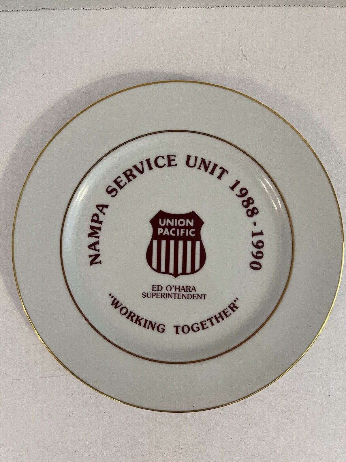 Union Pacific VTG 10” Commemorative Plate “NAMPA Service Unit 1988-1990” 