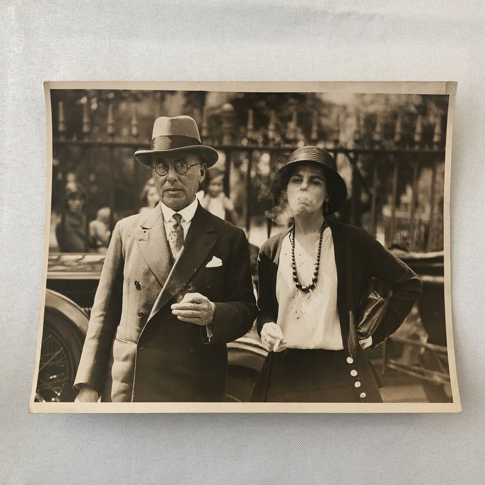 Press Photo Photograph 1933 Smoking Woman Crime Murder Investigation LNA
