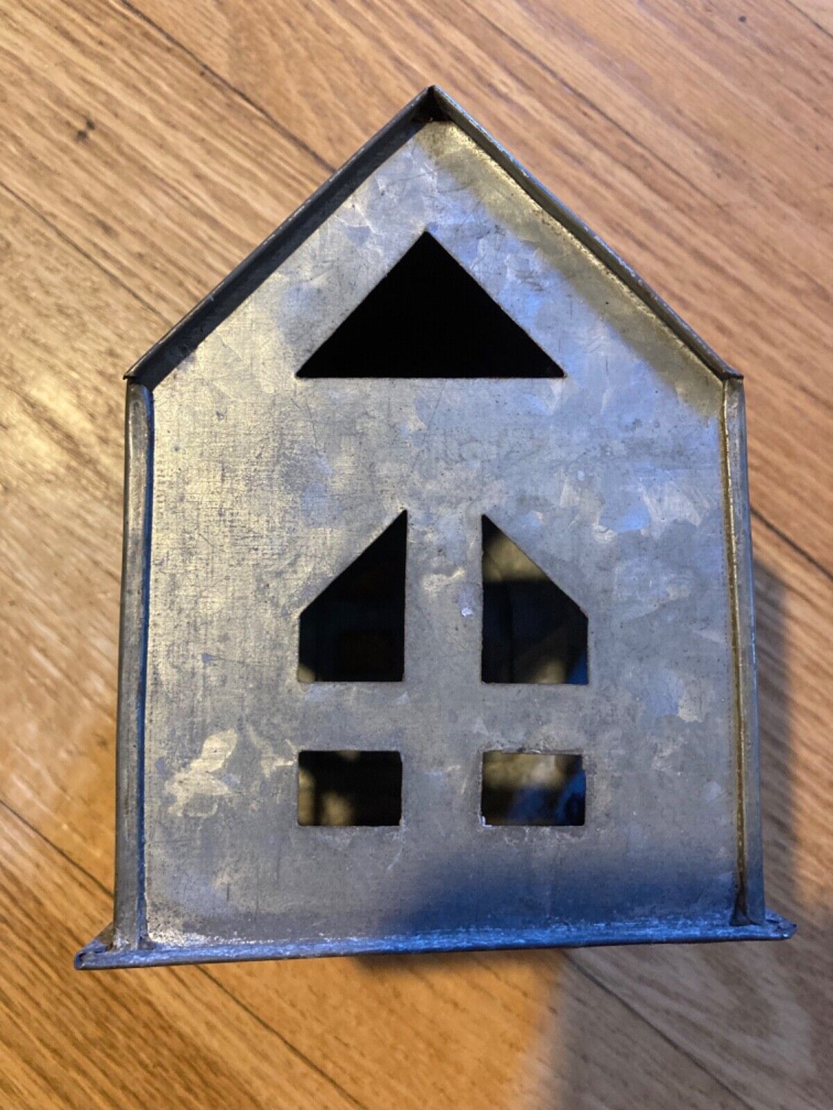 Small Rustic Metal House with Door 5”
