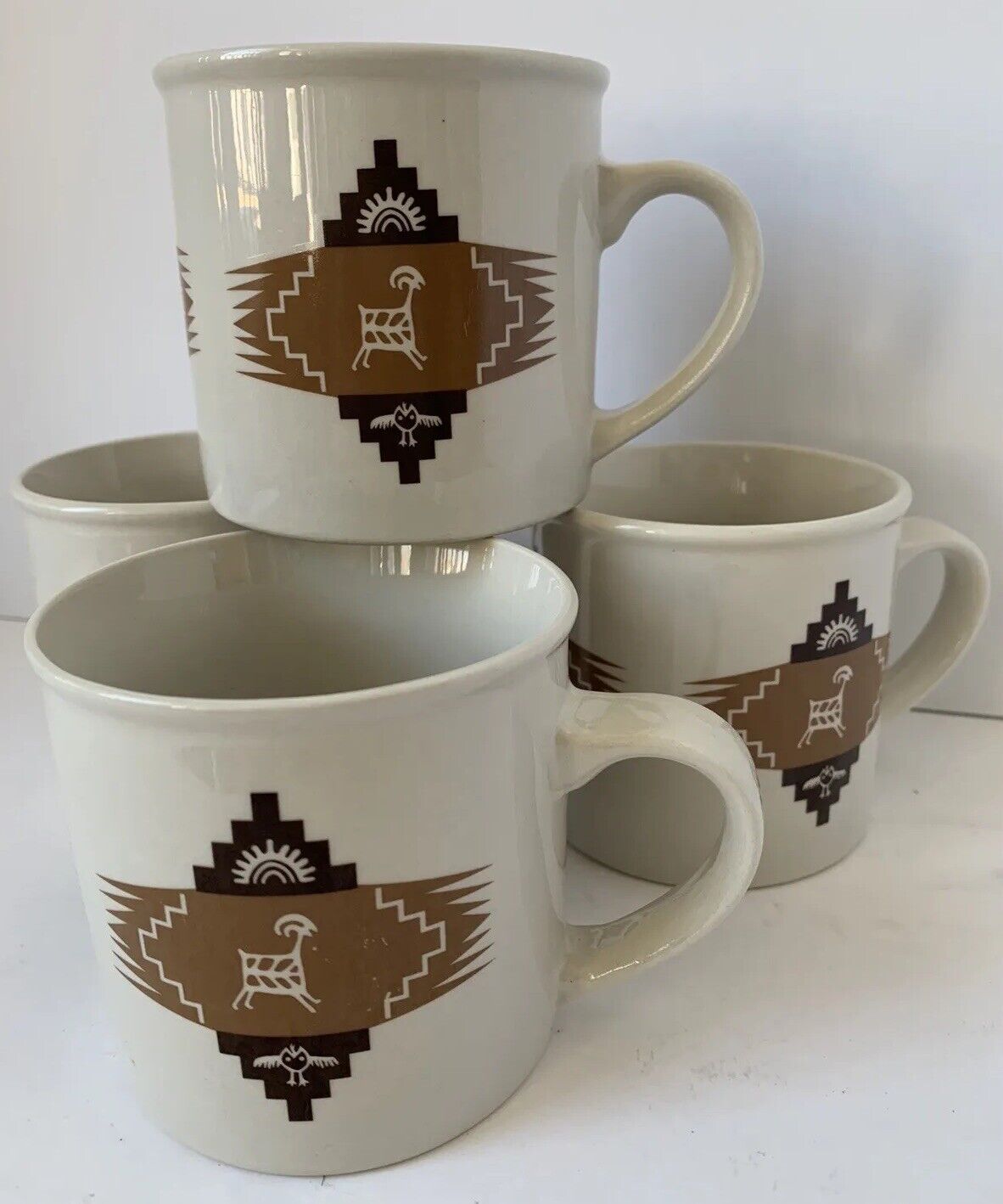 Lot of (8) Pendleton Woolen Mills 10 Oz Coffee Mugs Southwest / Aztec Pattern