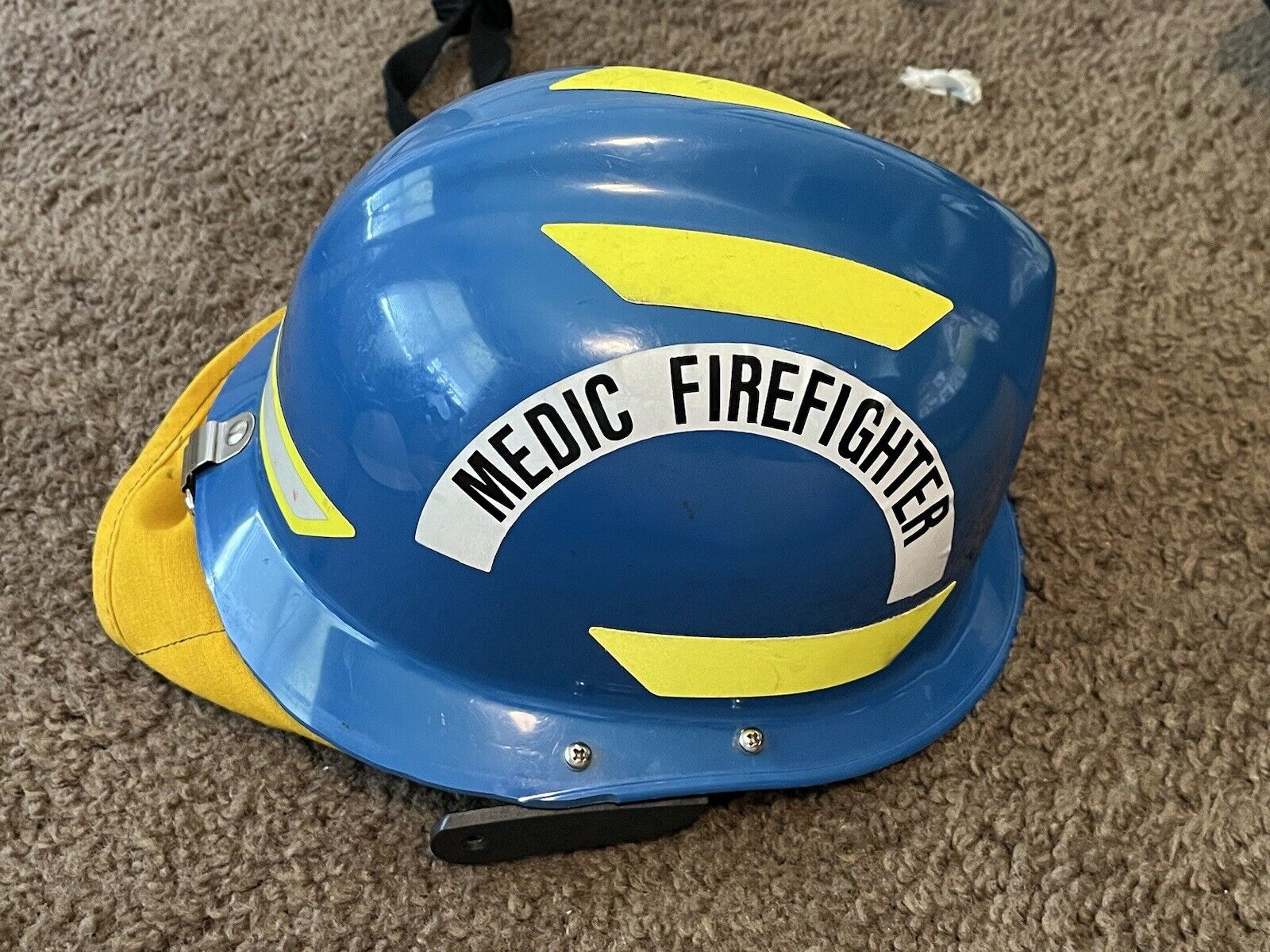 R721 Bullard Firedome Firefighter Fire Helmet 2009
