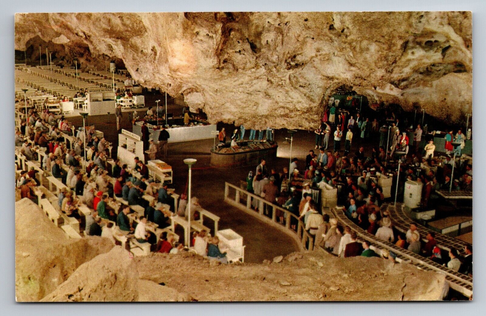 Lunchroom Carlsbad Caverns National Park New Mexico Vintage Unposted Postcard