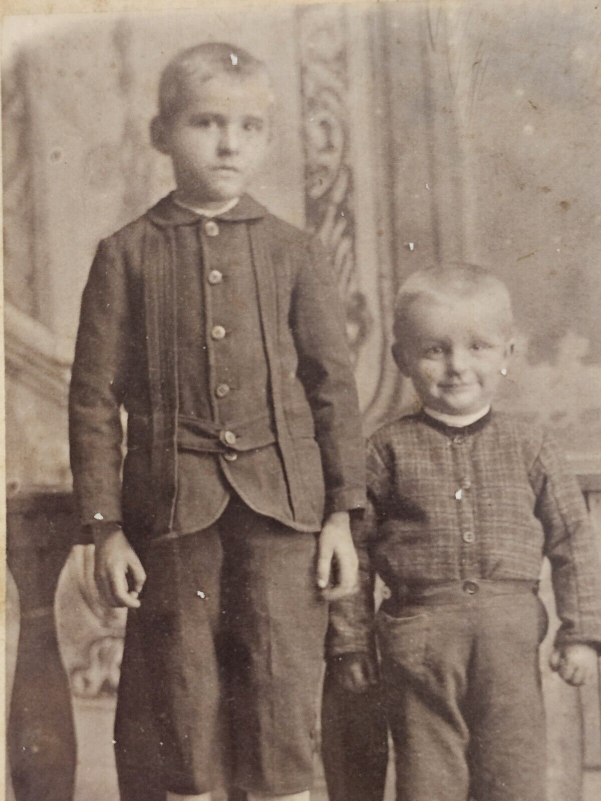 Antique Cabinet Card Photograph Two Young Boys Brothers Looking Best