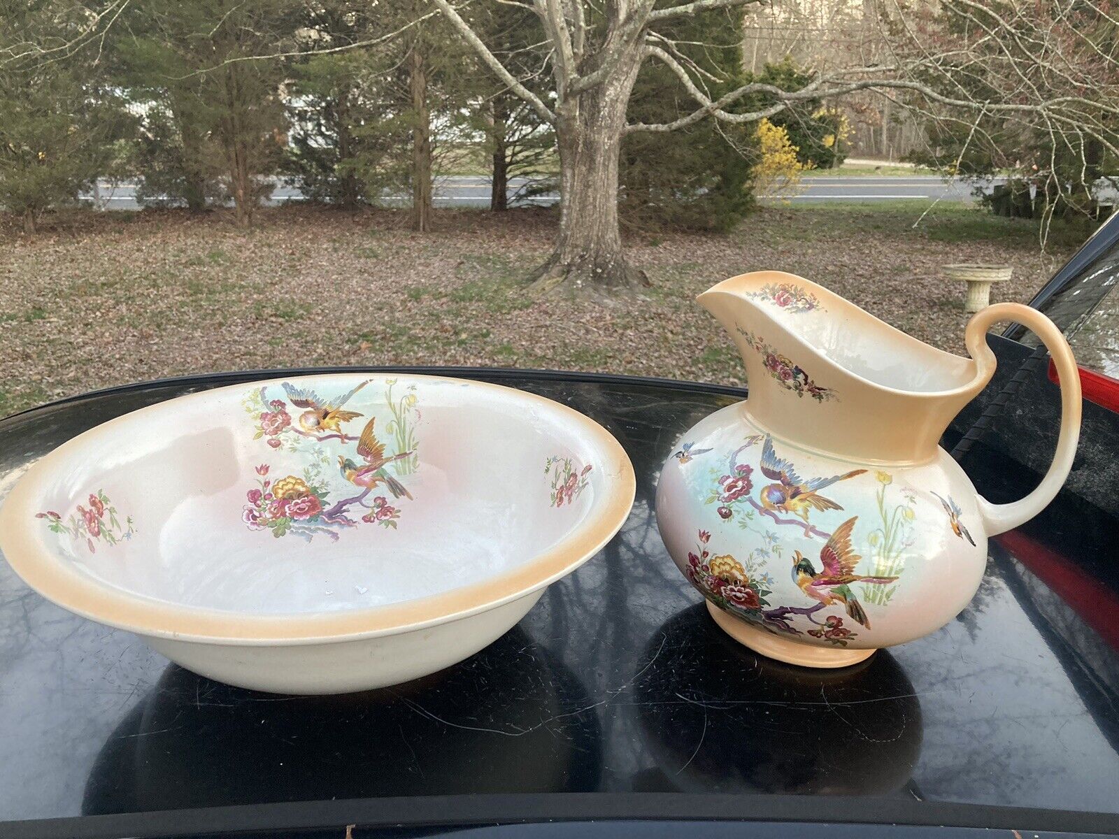 Early 20th C Pitcher & Basin Bowl English With Bright Colors & Birds Stunning
