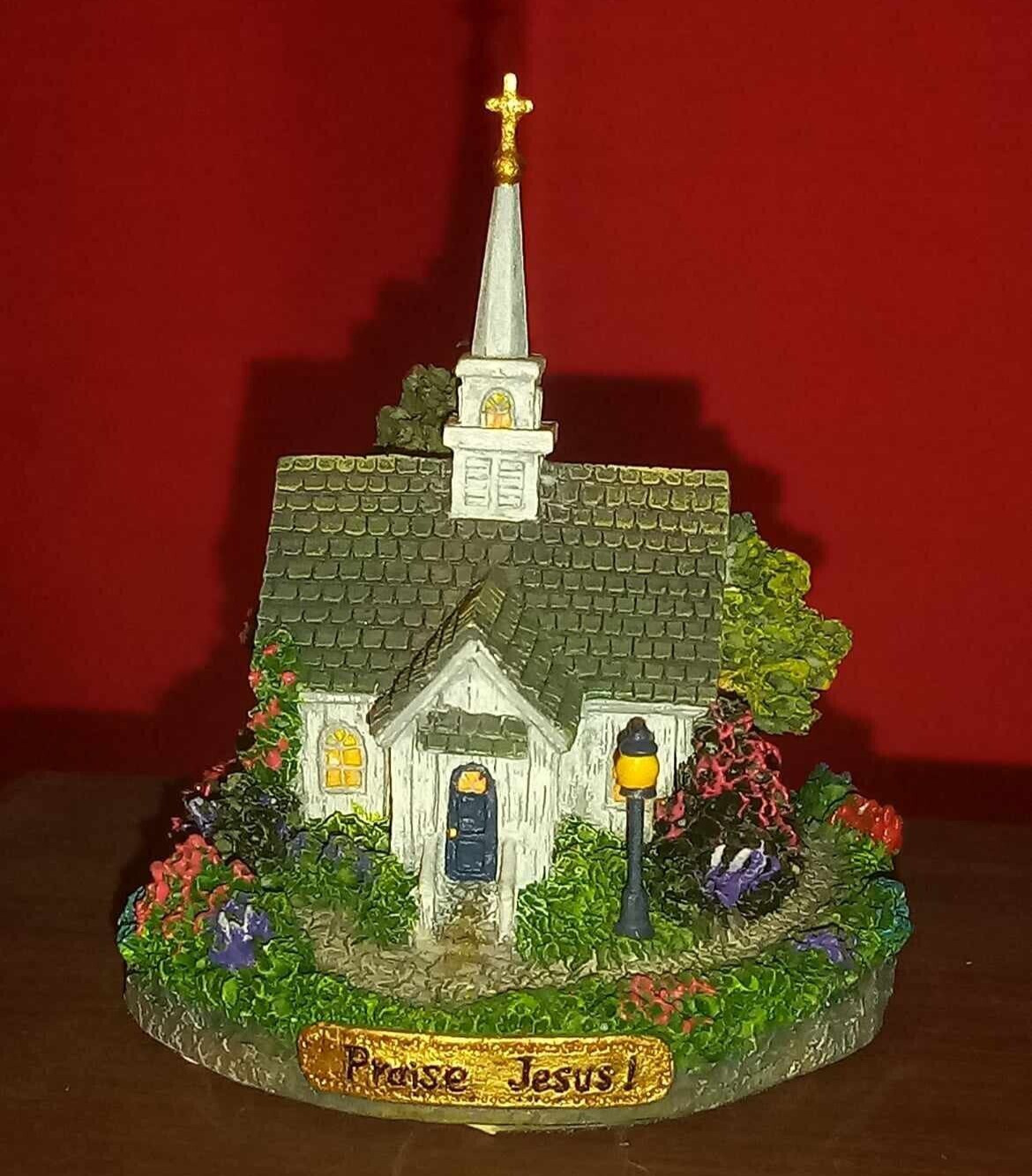 Thomas Kinkade The Forest Chapel Miniature Sculpture Praise Jesus 2001