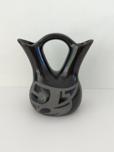 Vintage Black Southwest Wedding Vase GG Pottery 1985 Signed GG   Box HH 