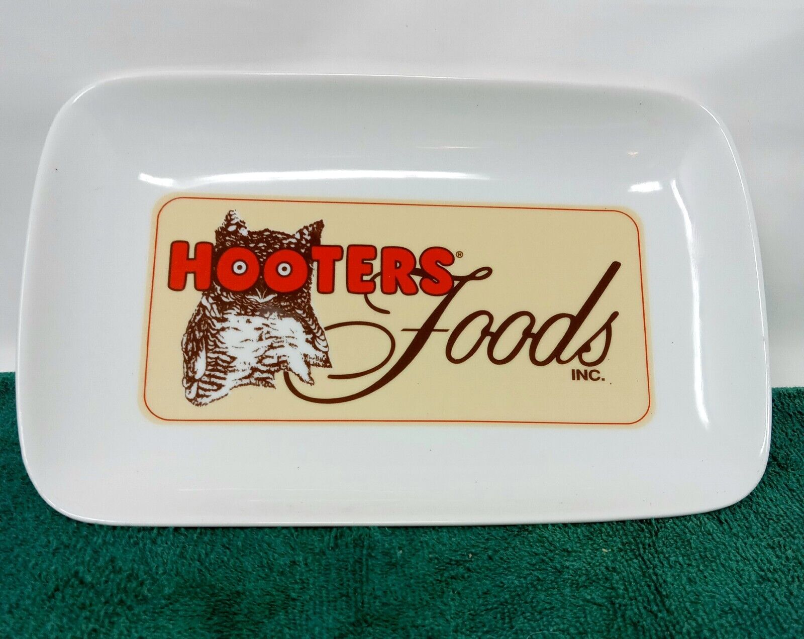 Hooters Foods  Inc Small  Appetizer Tray Or  Advertising Bar Ware 