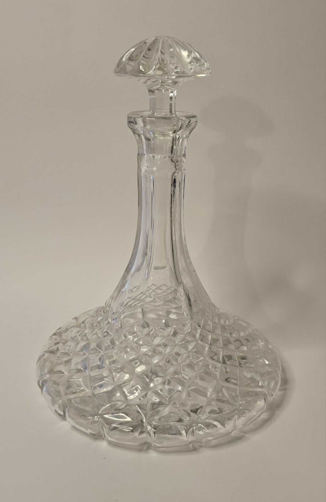 Beautiful Heavy Ship\'s Crystal Ornate Cut Decanter & Stopper