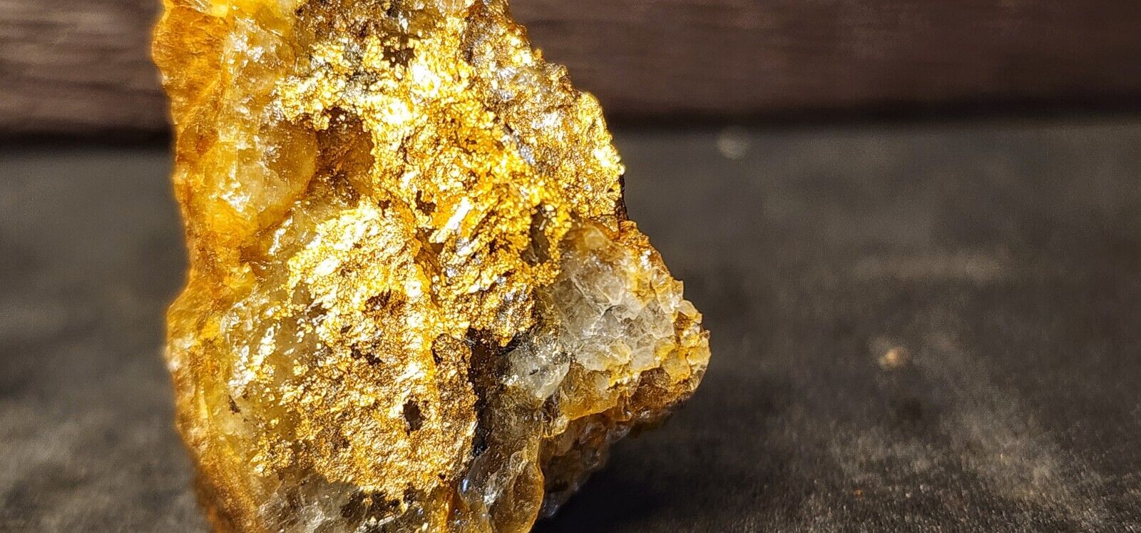 Gold Ore Specimen 11.7g Crystalline Gold With Silver - 2522