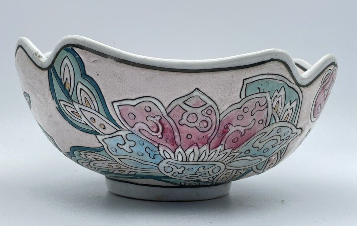VTG Macau Chinese Porcelain Bowl Painted Scalloped Square Decorative Candy 6”