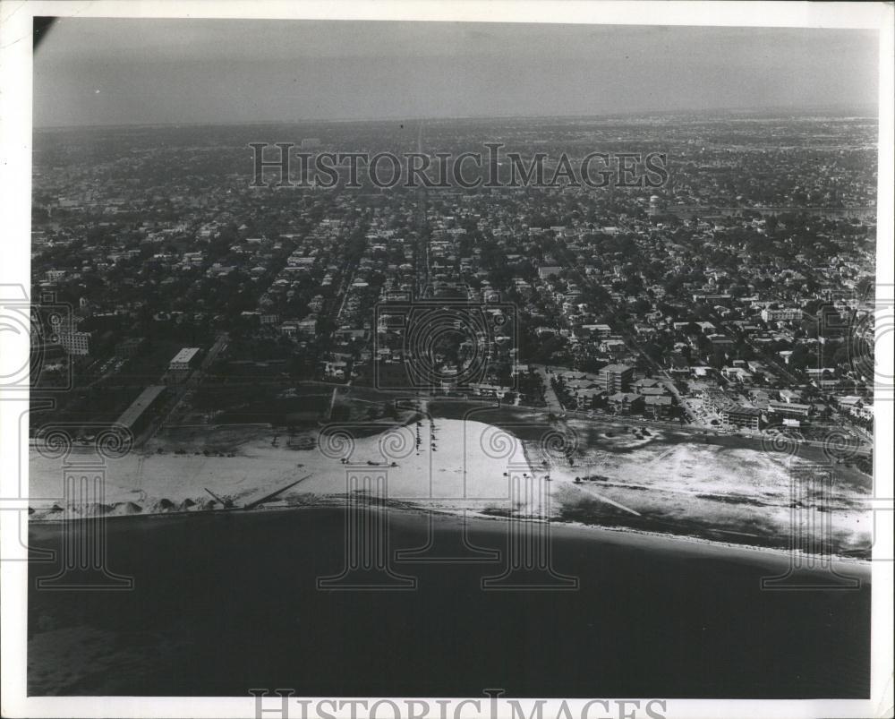 1956 Press Photo Aerial Of St Petersburg Florida Beache - RRY42729