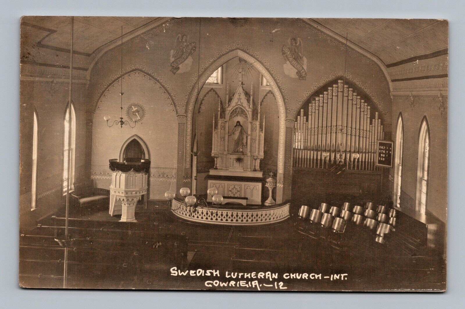COWRIE IA OLD VIEW OF INTERIOR OF THE SWEDISH LUTHERAN CHURCH POSTCARD (H-33)