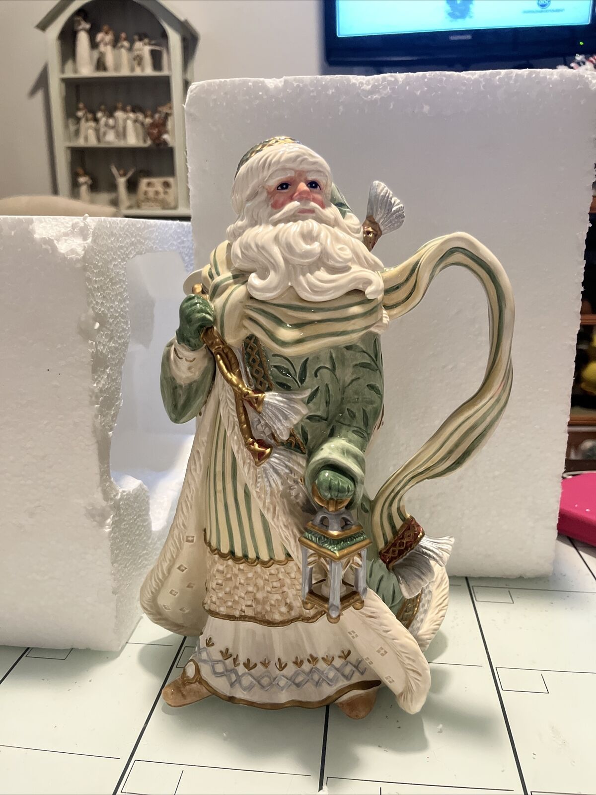 Fitz & Floyd Gregorian Santa with Lantern Figurine - 12 inches, Christmas decor