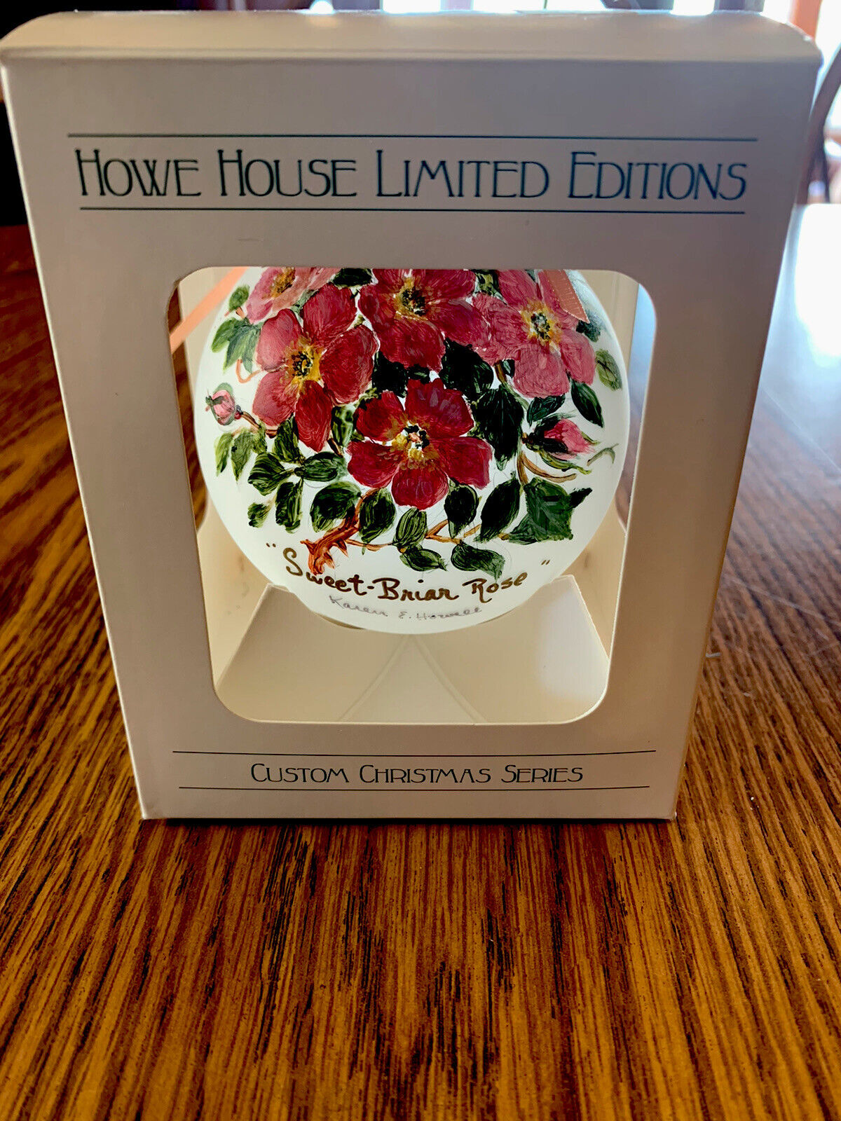 Howe House Ltd Edition Custom Christmas Series Sweet Briar Rose 2006 Ornament