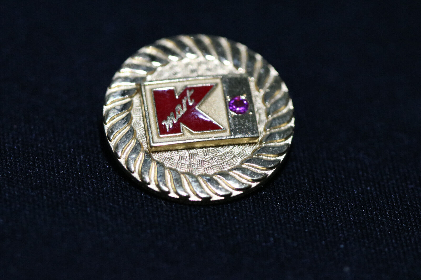 Vintage Kmart Department Store Employee Badge Service Pin 10 YEARS 