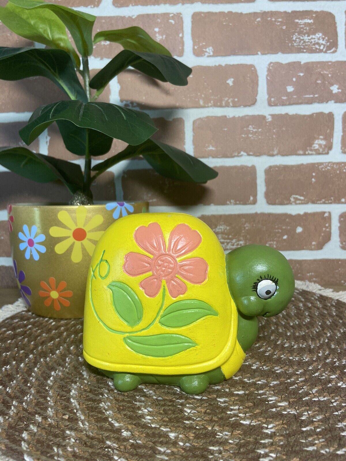 Vintage Kitsch Turtle Bank MCM Mid Century 70\'s Hand Painted Retro Green Yellow