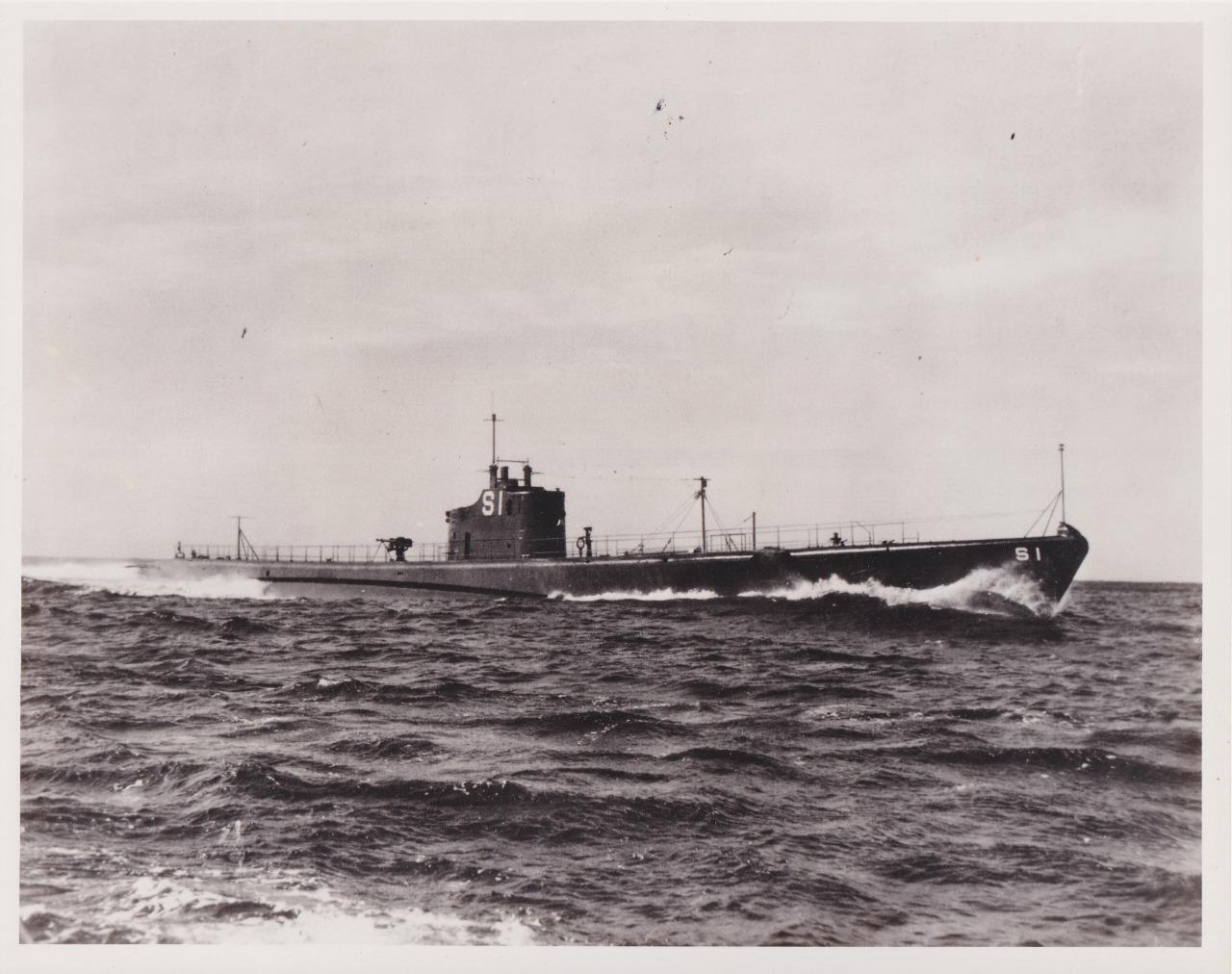 Submarine USS SALMON (S1) SS-186 Official US Navy Photograph
