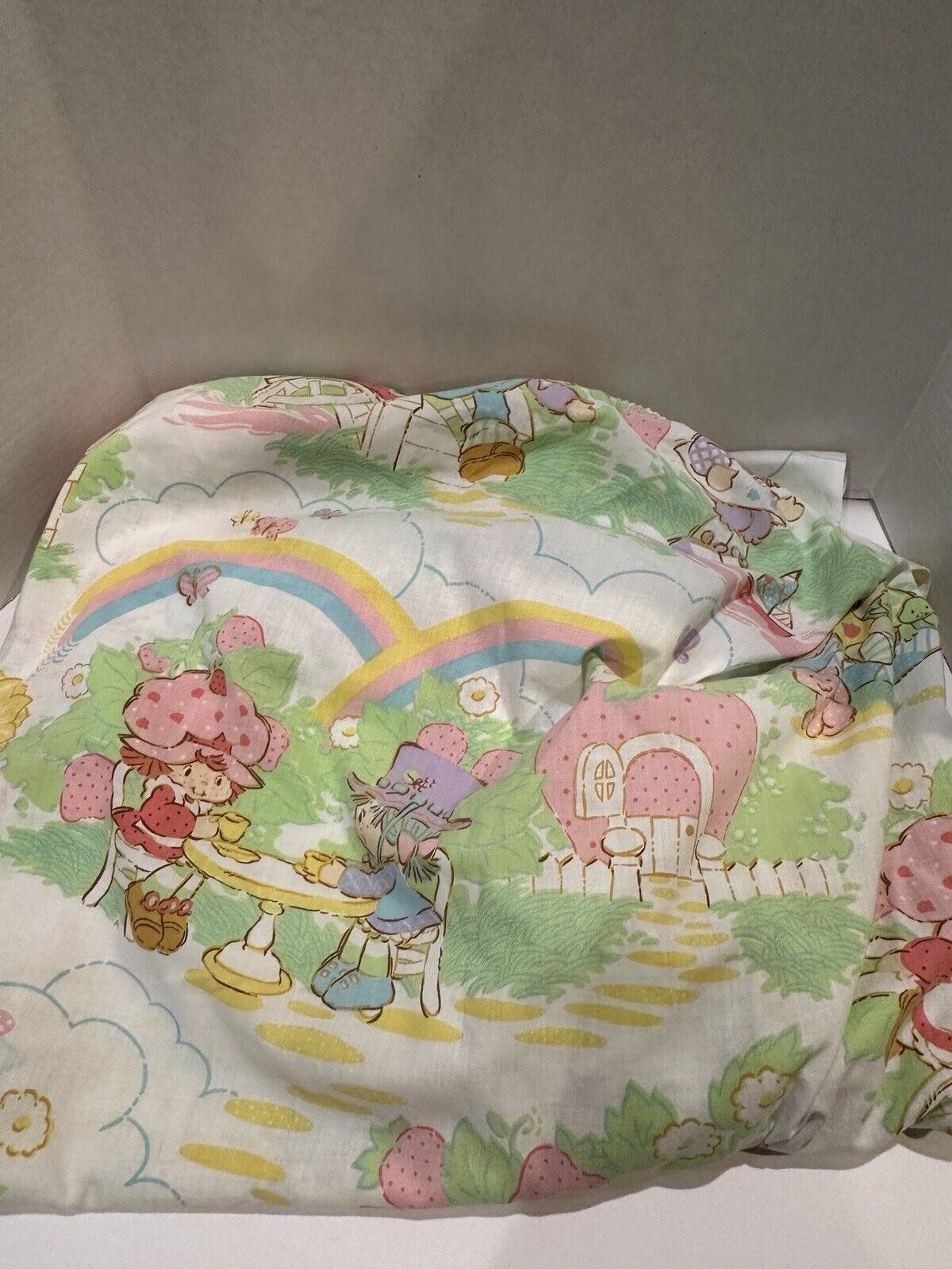 Strawberry Shortcake Vintage 80\'s Twin Fitted Sheet American Greetings Corp