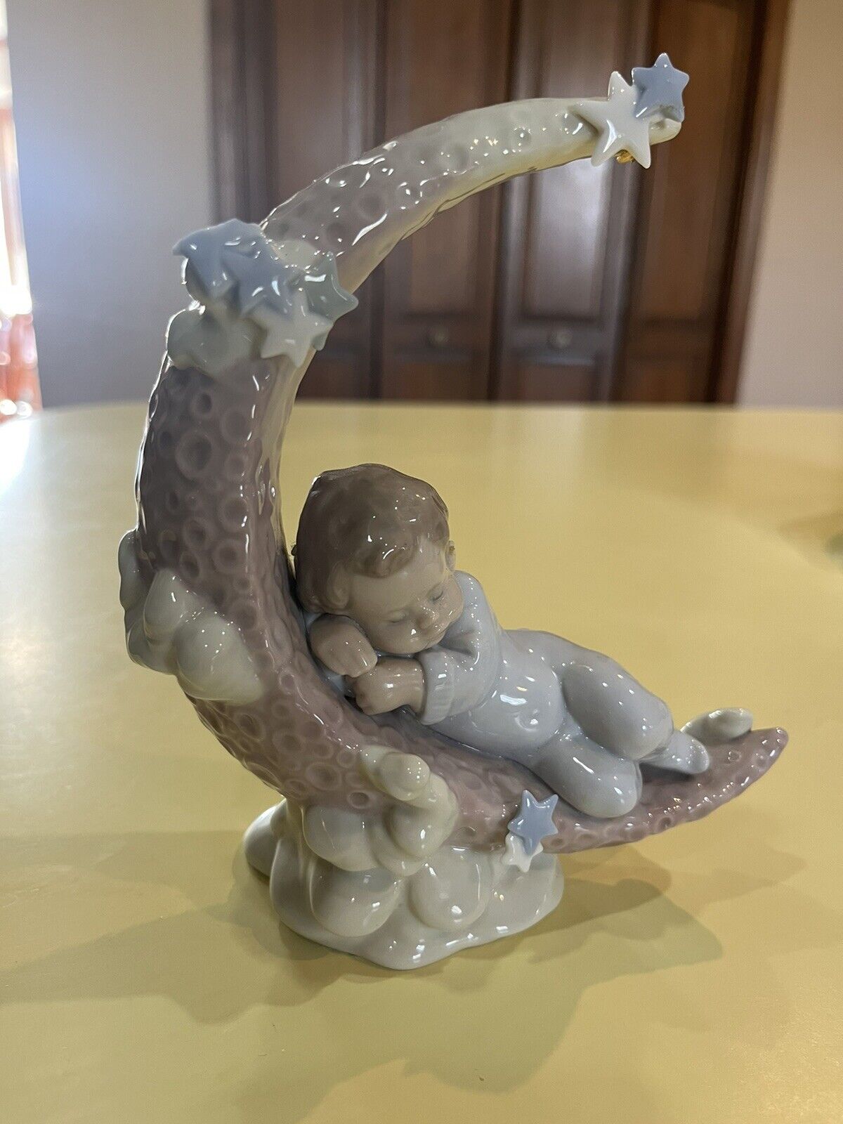 Lladro Figurine HEAVENLY SLUMBER BABY SLEEPING ON MOON Gloss Finish No Lantern