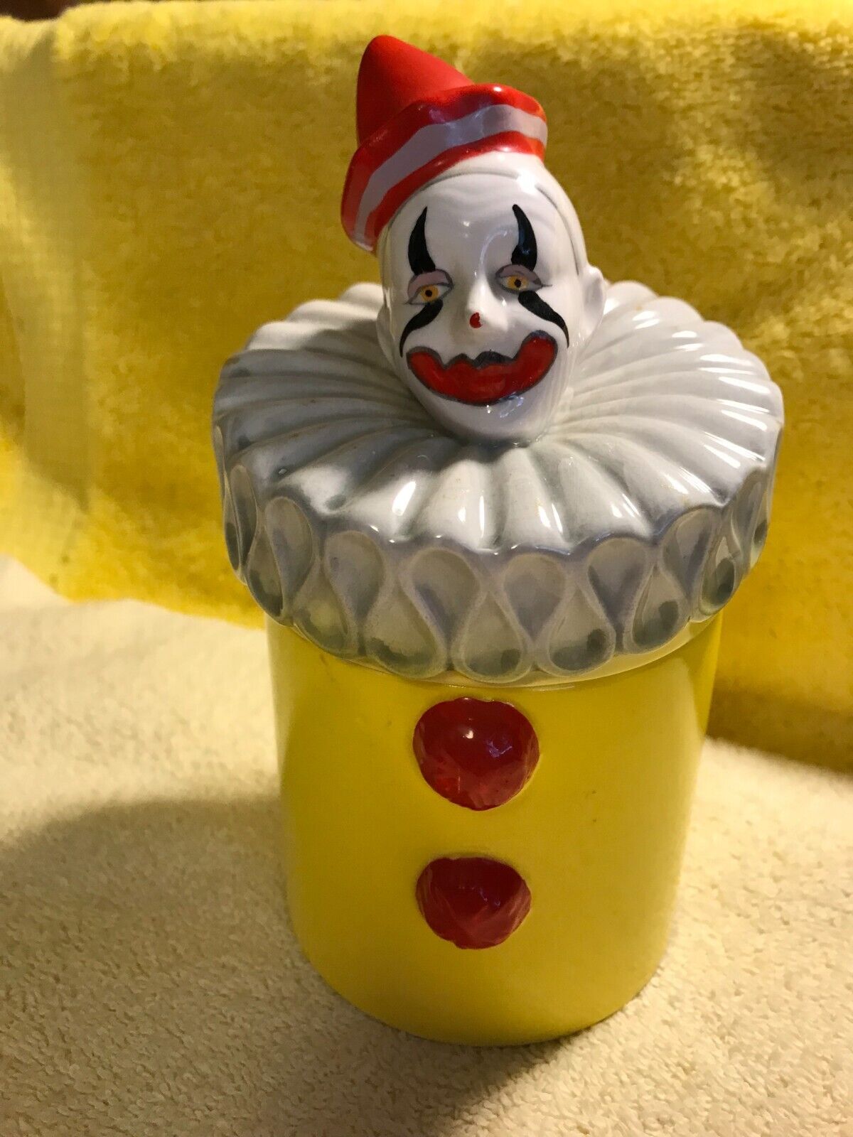 Vntge 1986 Reco Ruffles Clown Vanity Powder Dresser Jar Ditty Box Ceramic FR/SHP