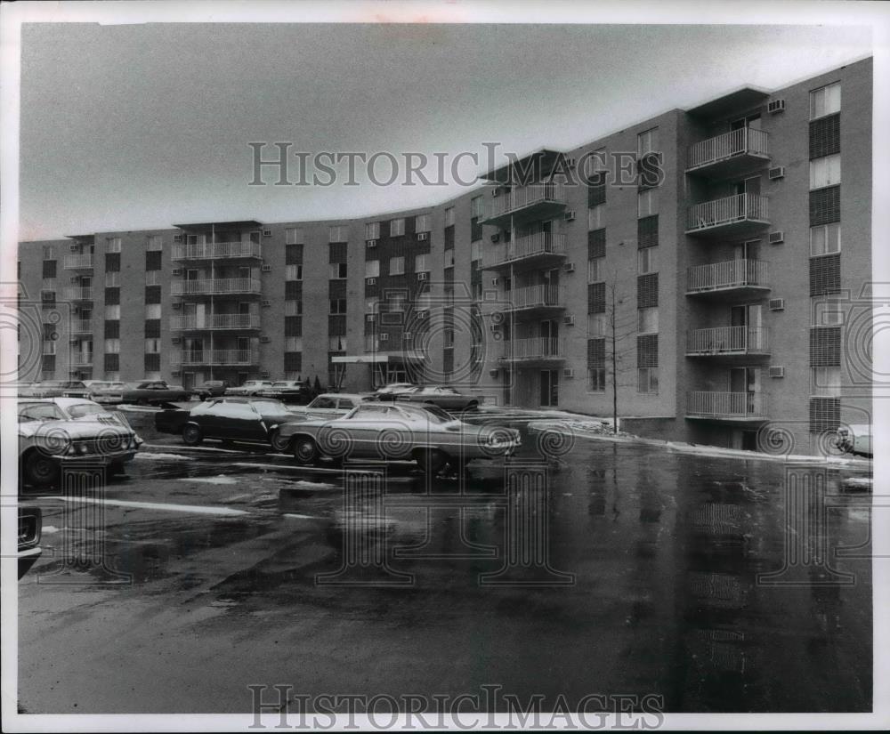 1969 Press Photo Coventry Towers Apartments - cvb24874