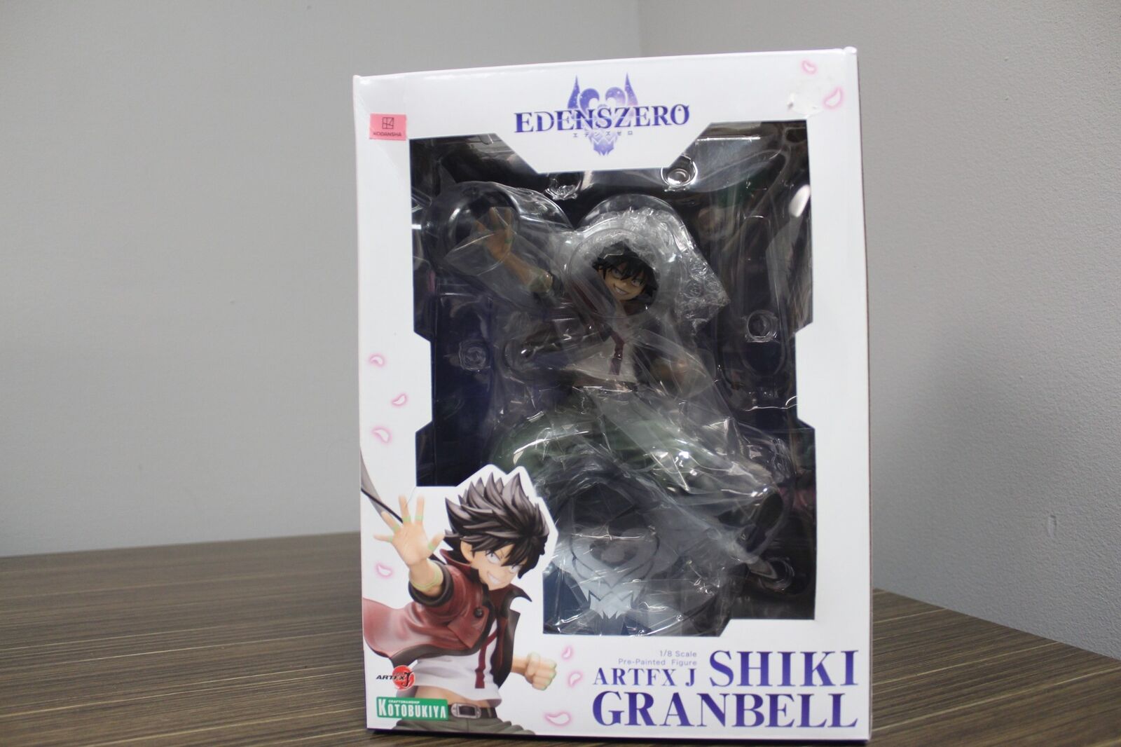 Kotobukiya ArtFX Edens Zero: Shiki Granbell Statue Damaged Box