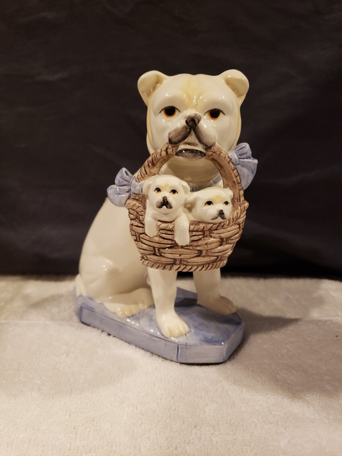 Vintage Fitz & Floyd Porcelain Bulldog Single Bookend w/Basket of Puppies