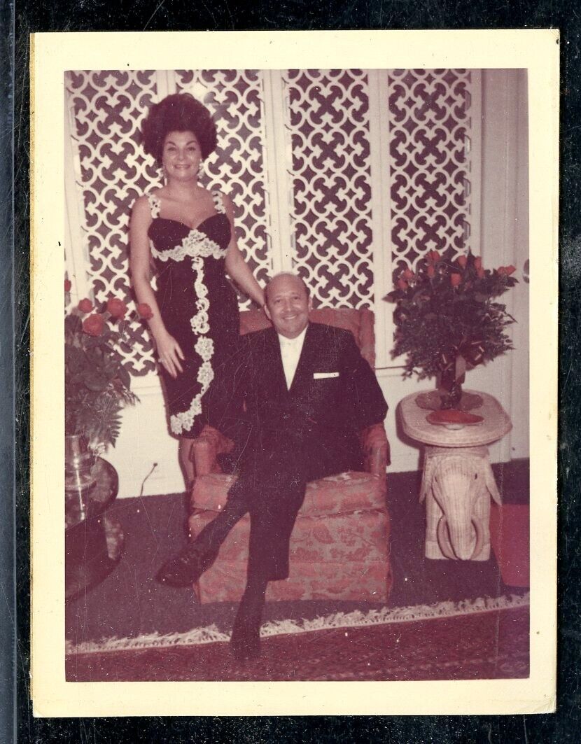 Vintage Polaroid Photo DR. & MRS. CELEBRATE 1st ANNIVERSARY IN MIAMI, FL 1967
