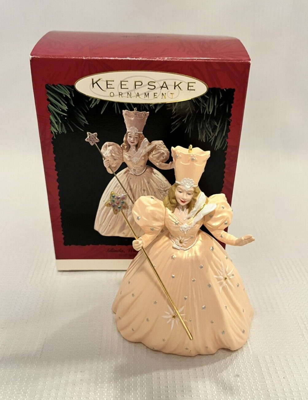 Hallmark Wizard of Oz Glinda Witch of The North Keepsake Ornament In Box 1995