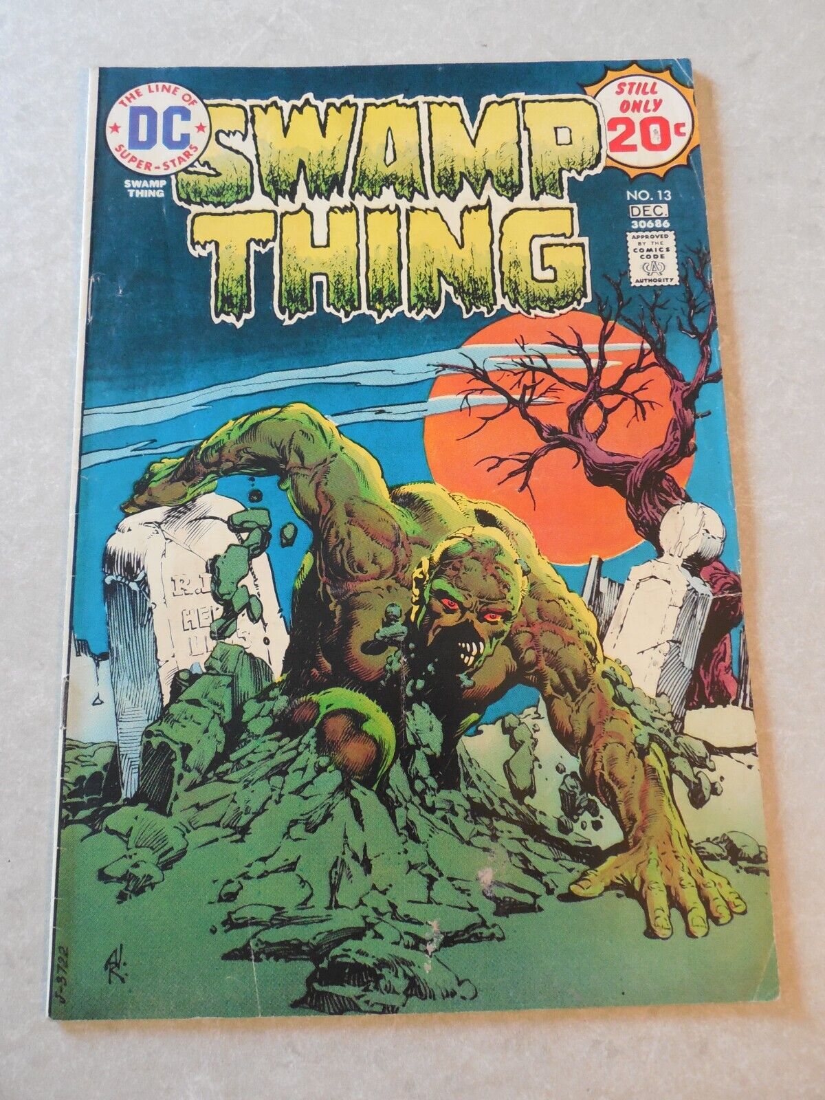 SWAMP THING #13, DECEMBER 1974, BERNIE WRIGHTSON, DC COMICS