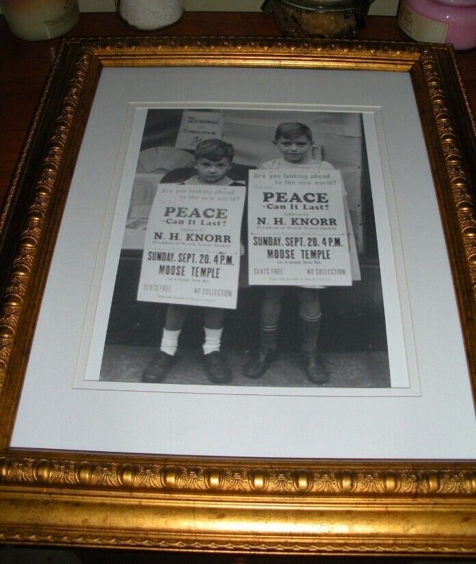 Children Placards Peace Can it Last 1942 Jehovah Watchtower IBSA