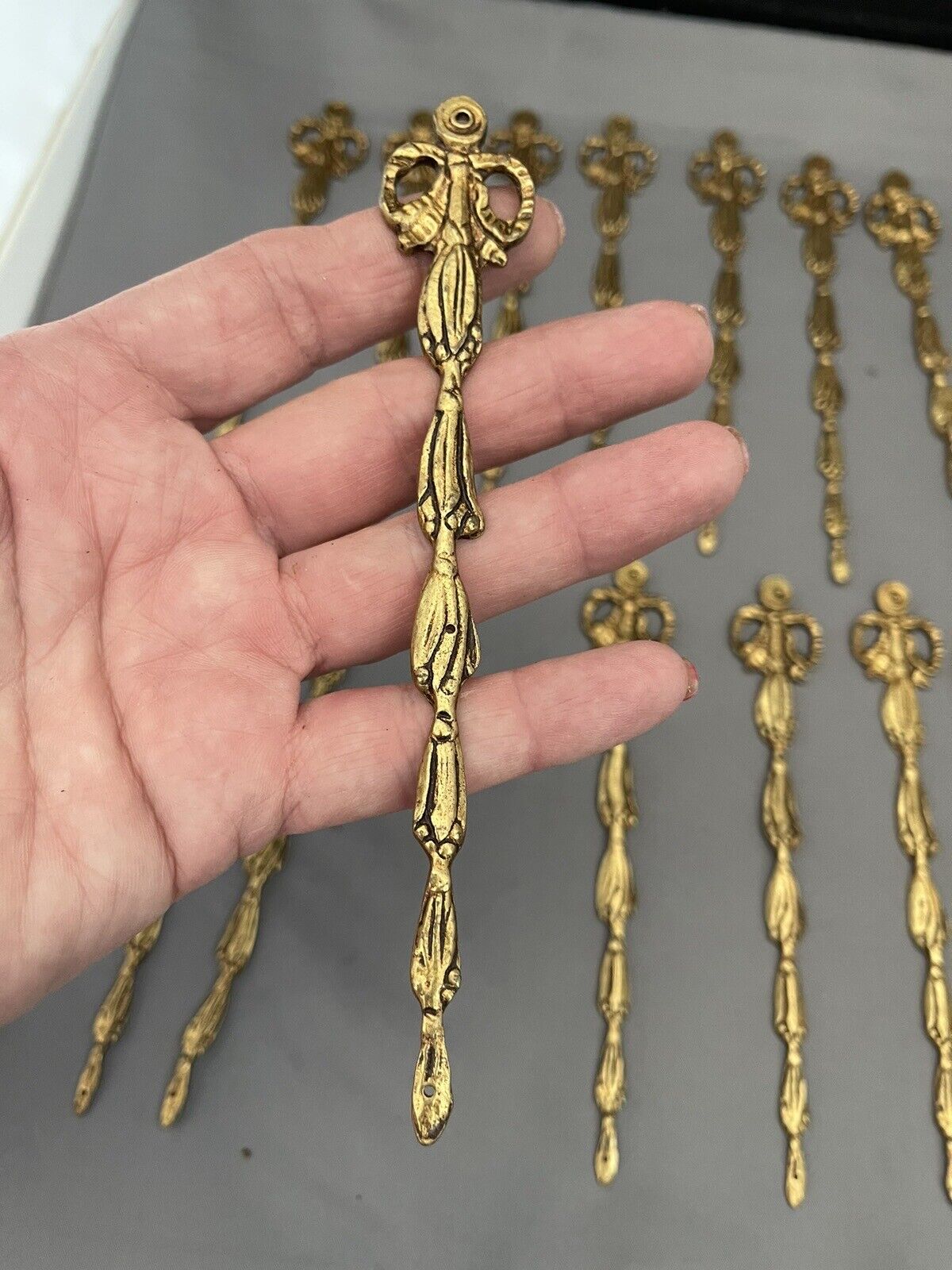 18 Antique Swing Swag Chain Decoration Vintage Gold Color Ornate Includes Nails