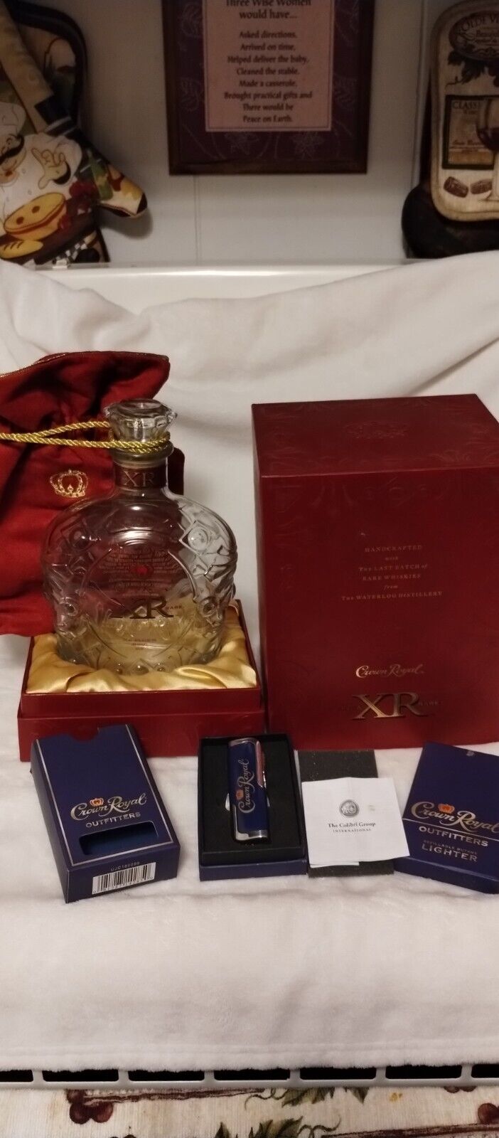 Crown Royal XR Red & Gold Display Case/Bag with Empty Bottle w/2 other items 