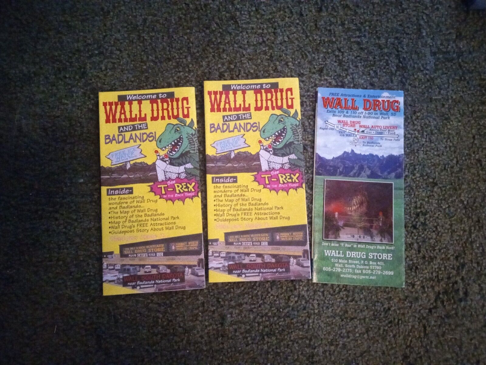Vintage 1995 Wall Drug South Dakota Broucher Lot Of 3 Great Condition Very Rare
