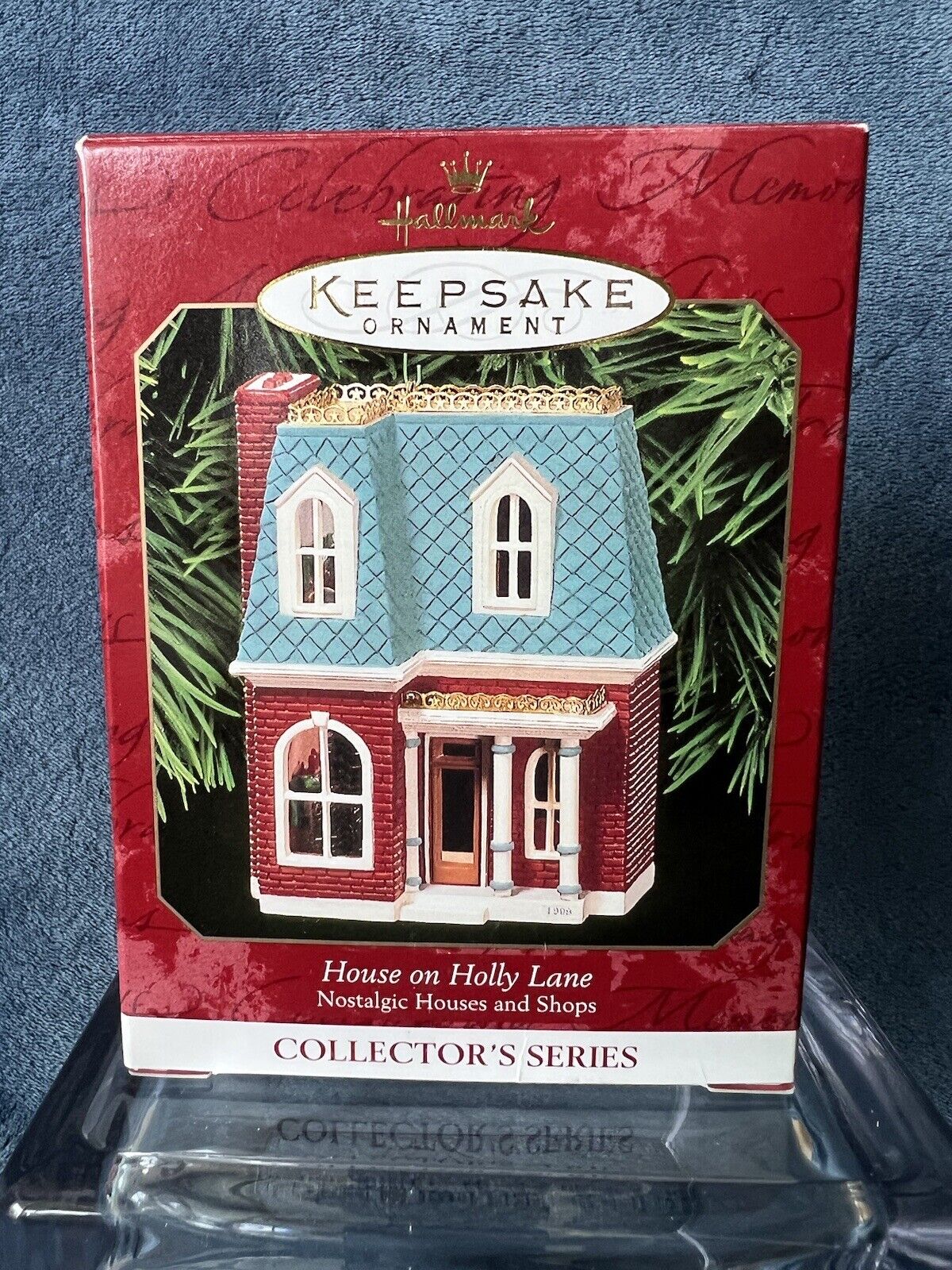 1999 Hallmark Keepsake #16 Nostalgic Houses & Shops~ HOUSE ON HOLLY LANE *23