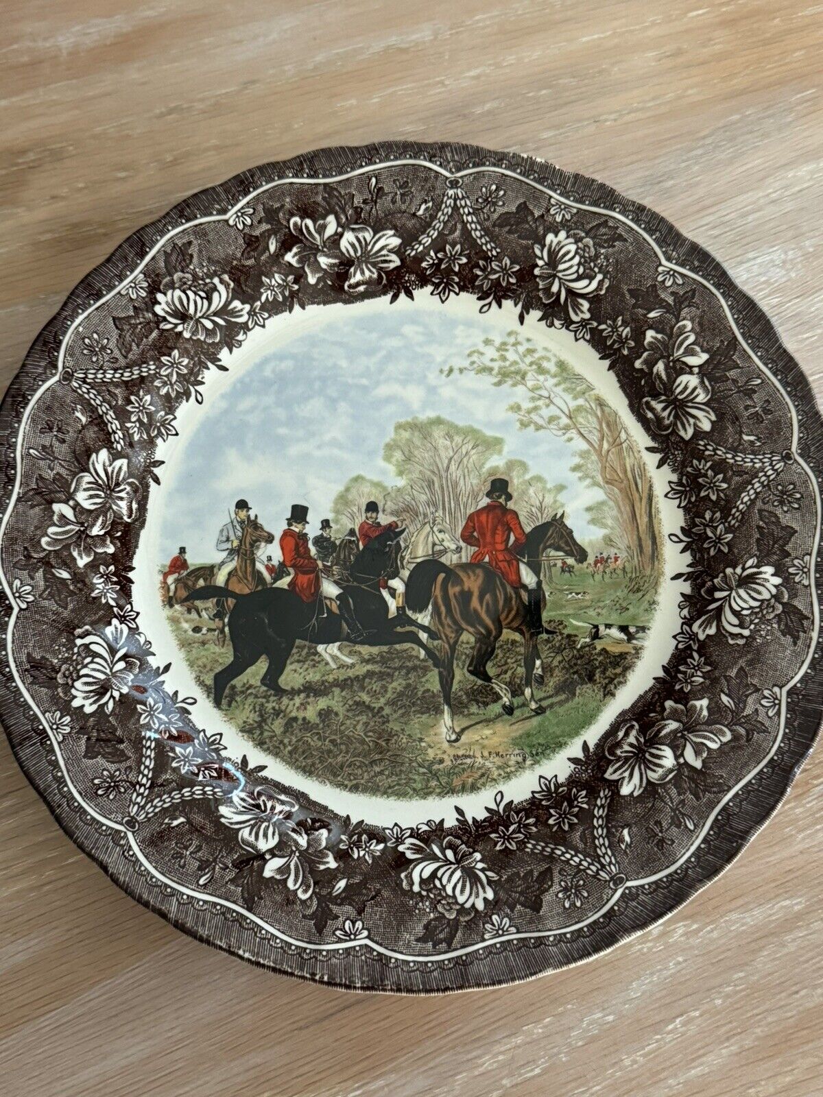 Vintage England Equestrian Plate