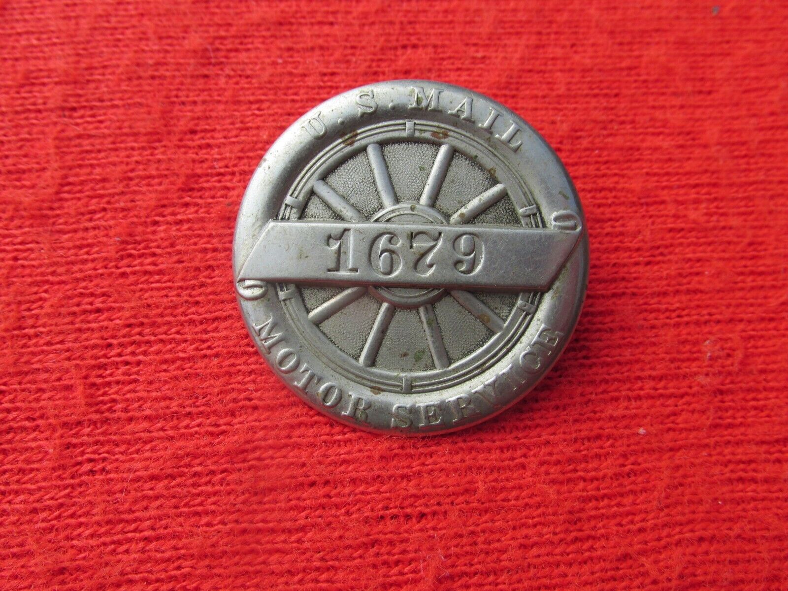 Antique US MAIL MOTOR SERVICE Badge 1679 pin obsolete