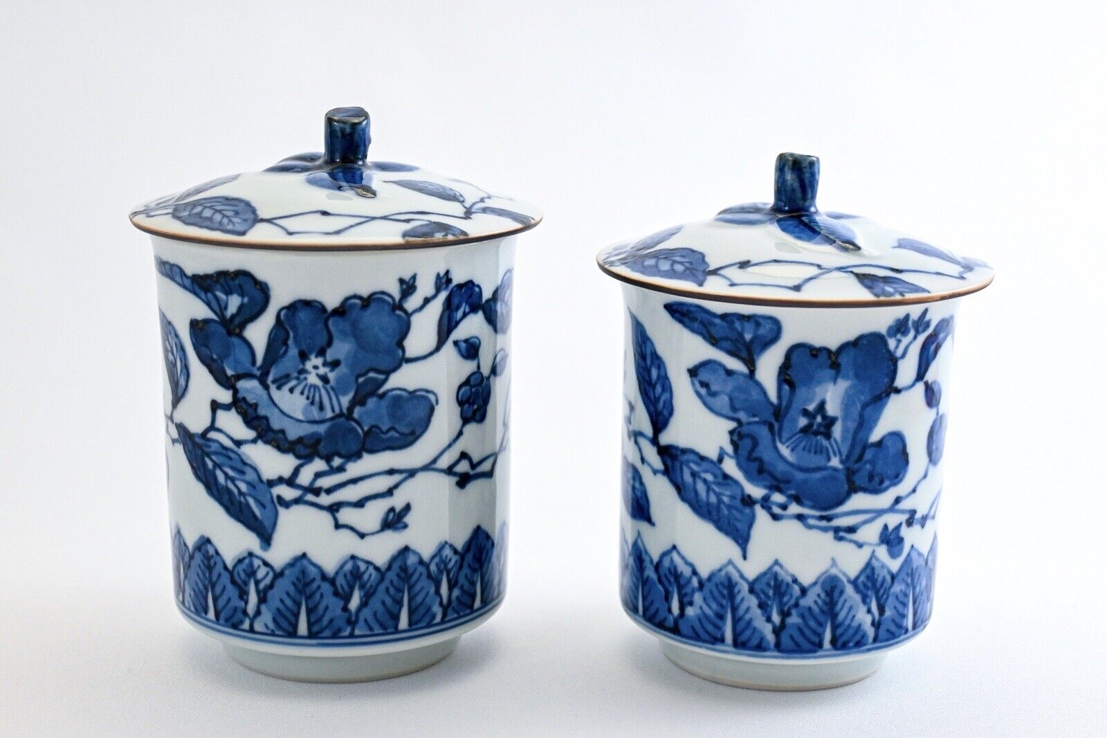 VTG Japanese Handmade Pair YUNOMI Teacup w/Lid Blue & White Camellia Seto Ware